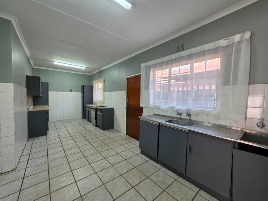 3 Bedroom Property for Sale in Roodia Free State
